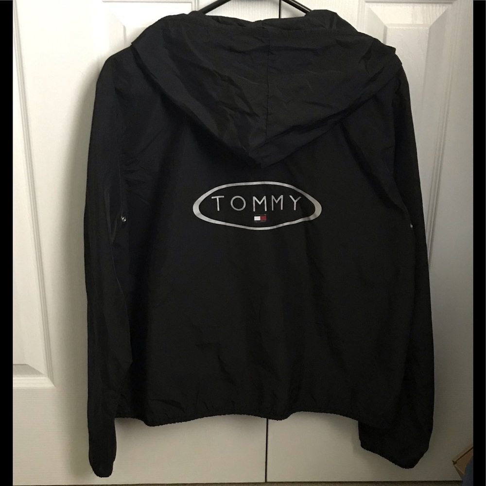 Vintage Tommy Hilfiger wind breaker